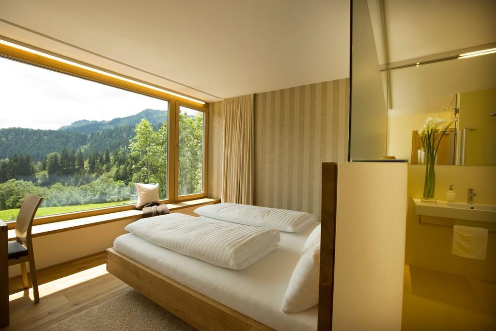 Hotel Alpenrose Ebnit Dornbirn Kamer foto